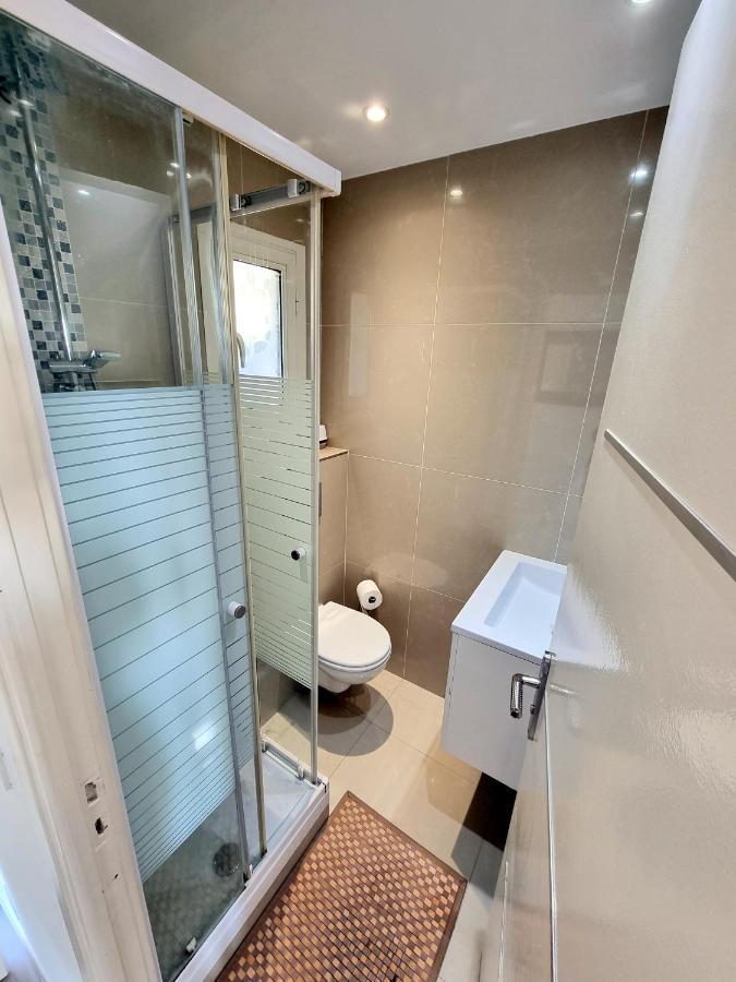 Apartmán 2 Pieces D'Exception Vue Mer Vence Exteriér fotografie